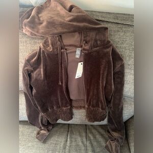 NWT brown cropped zip up velour shirt size small ALYA